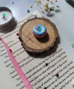 Clay magnet- Blue Donut