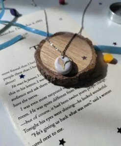 Clay Pendant- Minimal Beauty